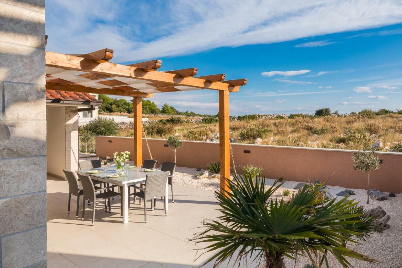 Villa Diomedes With The Sea View And The Pool Rogoznica  Extérieur photo